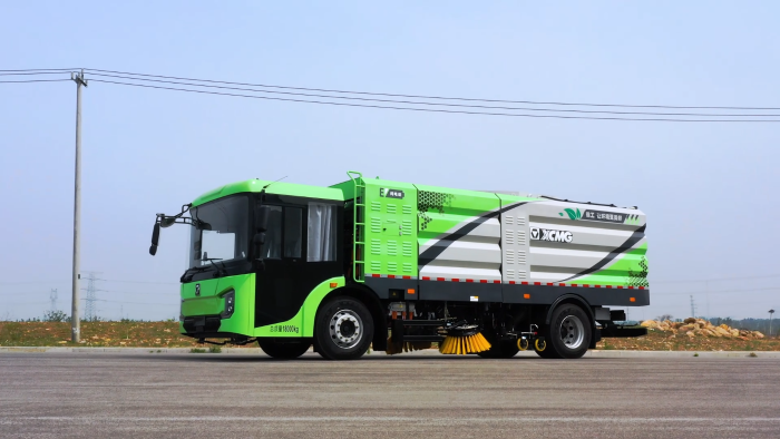 【新品争先看】高效、恬静、智能全都要？？？？w66利来低入口洗扫车给您谜底！