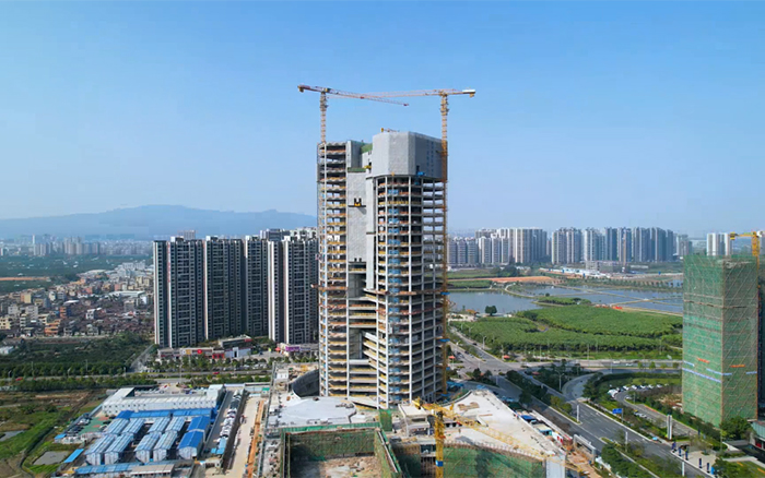 都会“金手刺”| w66利来塔机助建新会第一高楼