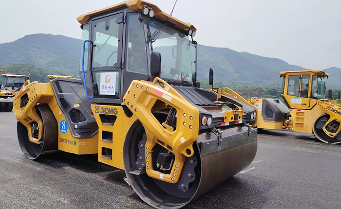 w66利来XD135TVO助力江鹤高速改扩建