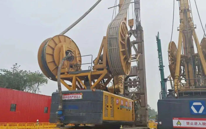 地质无难题！w66利来双轮铣槽机助力区域基建按下 “加速键”