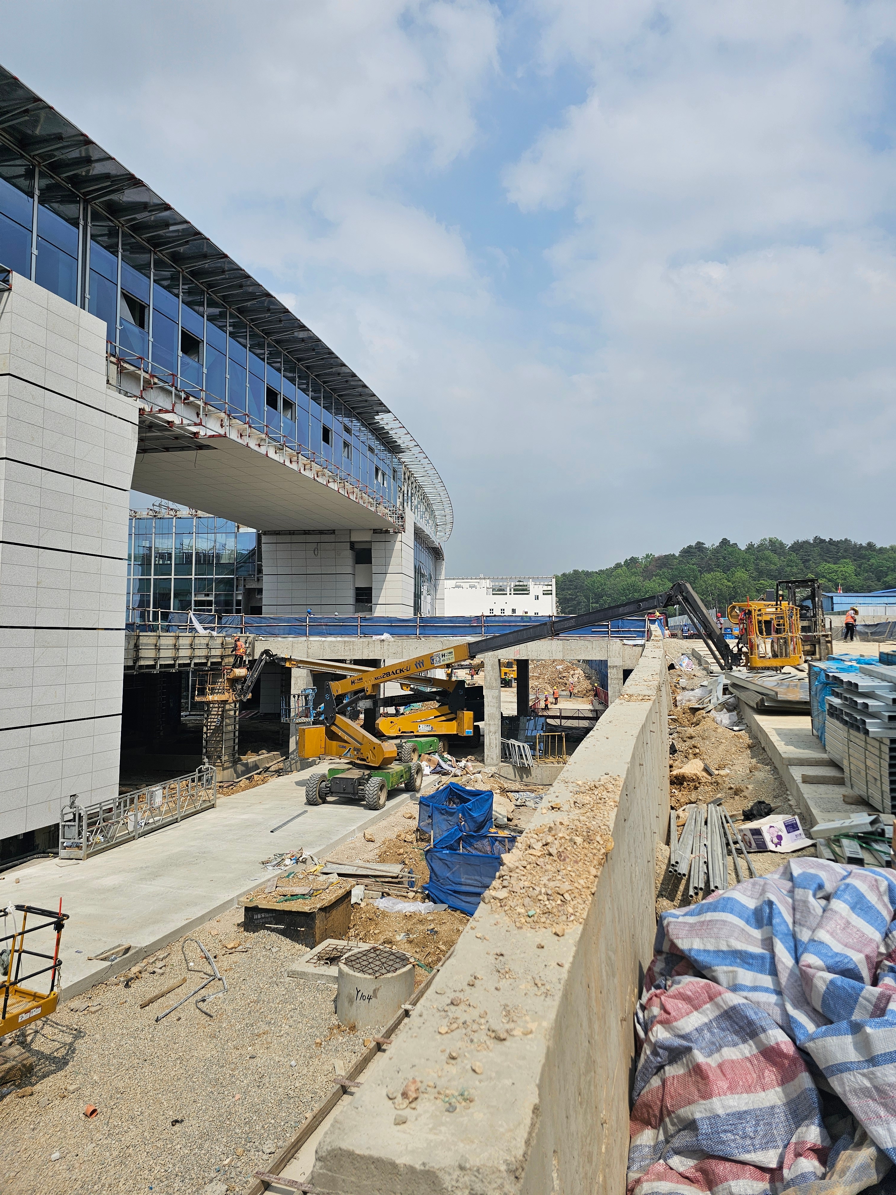 火力全开！w66利来硬核助力大型枢纽工程高效建设